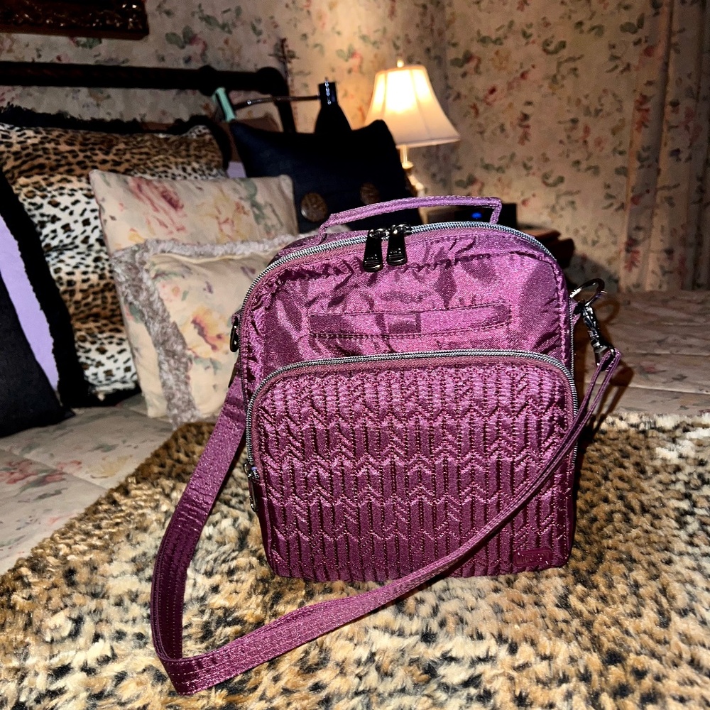 Ranger Crossbody Bag NWOT'S Shimmer Wine